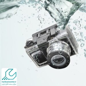افتادن دوربین عکاسی در آب